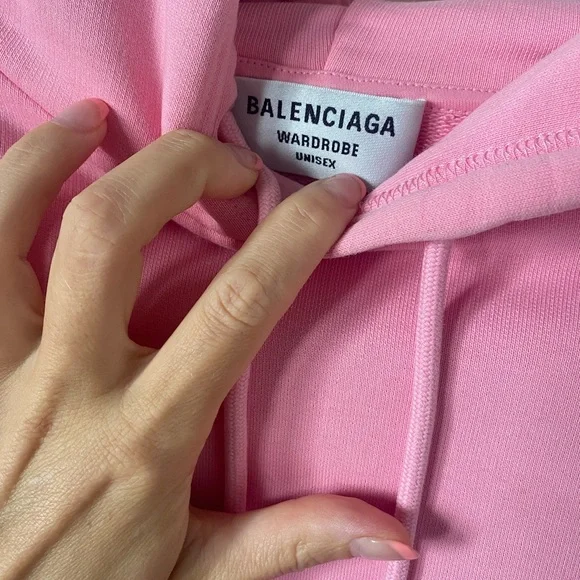 BALENCIAGA
Medium Fit Hoodie 100% cotton - Picture 6 of 9